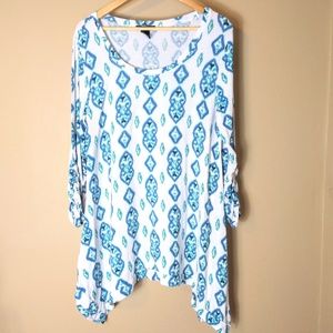 GRACE ELEMENTS sz XL hi lo blue & white  top